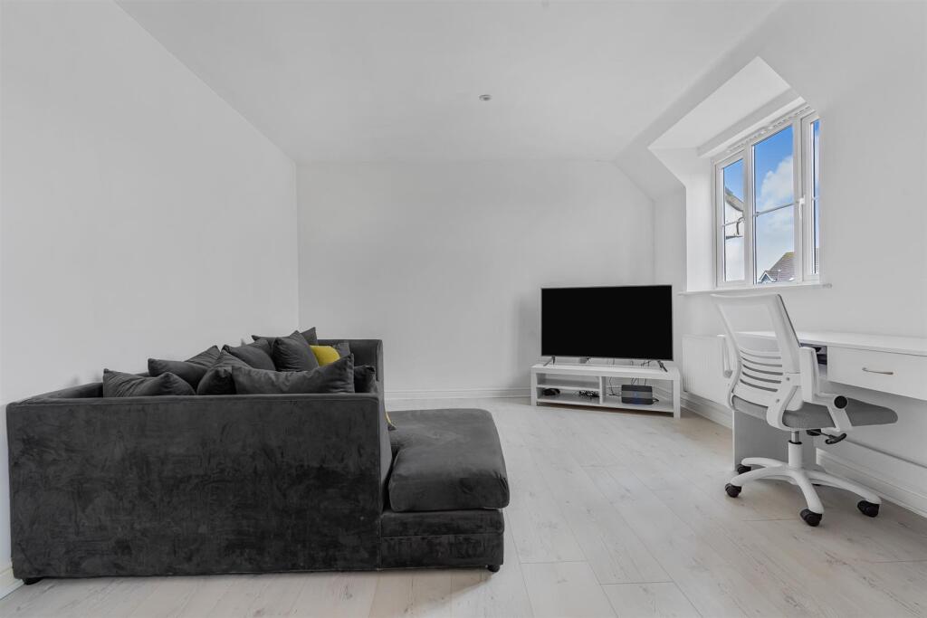 23 Peppercorn Way-6.jpg