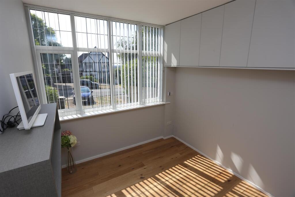 71 Shirley Drive Annex Main Room (6).JPG