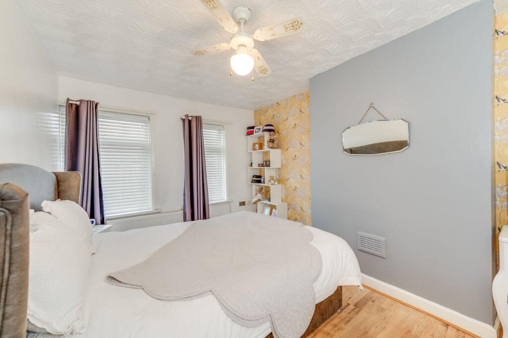 BEDROOMS AND BATHTOOM