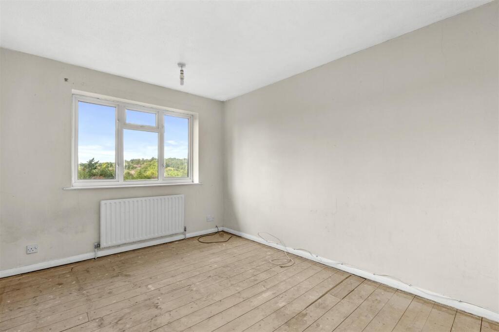 2 Southfield Road, HP13 5LA-2.jpg