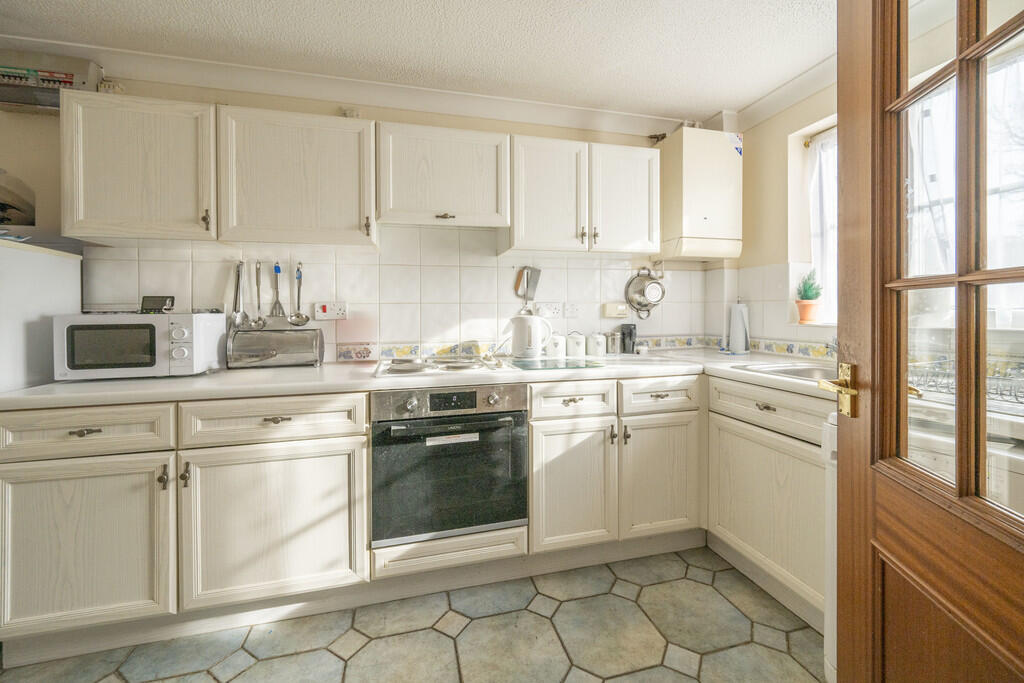 _Z637124-Edit cop...