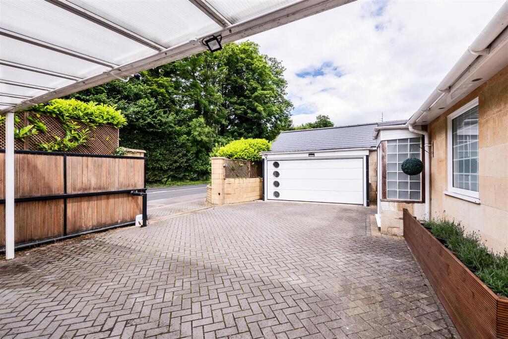 Driveway Parking.jpg