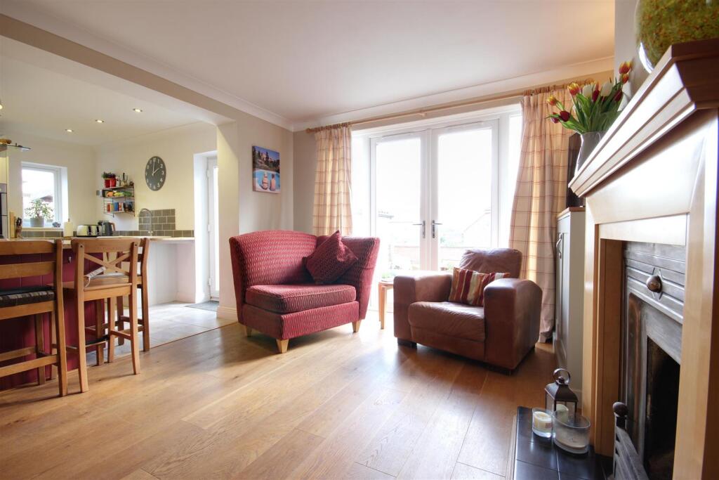 COMBINED DAY ROOM &amp; KITCHEN