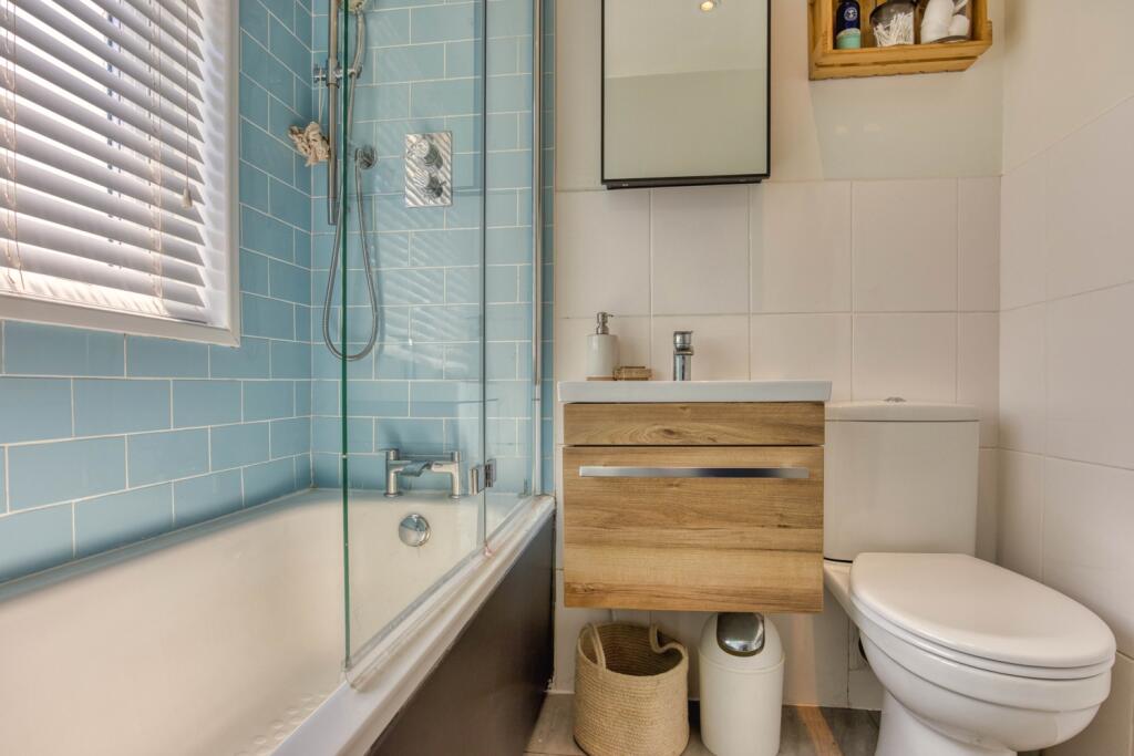 Ewemove Taunton - Pyrland Ave (18)