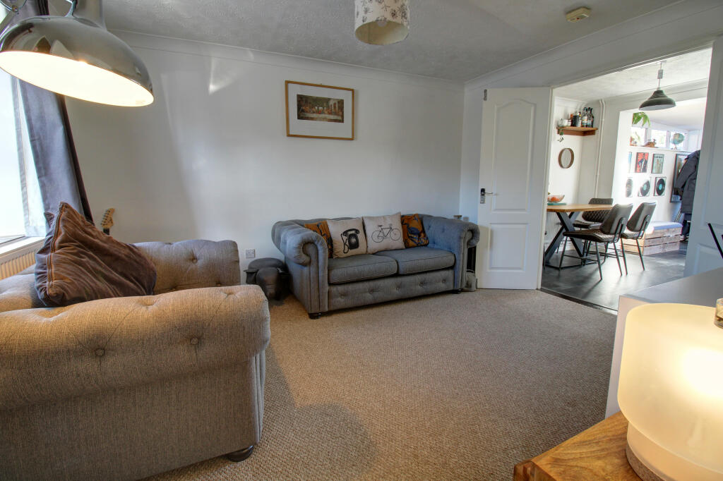 Lounge 1a