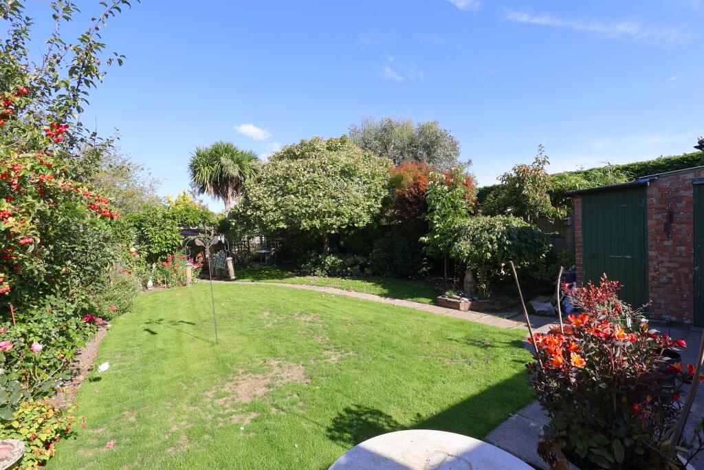 GARDEN