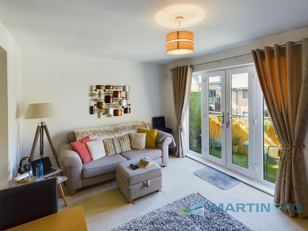 CAM02145G0-PR0031...