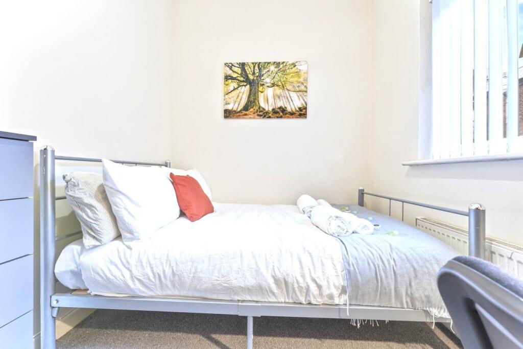 65038-357454-KdnV6m3IrdBL0fscFWj3U-89r93PKsdyobSUz