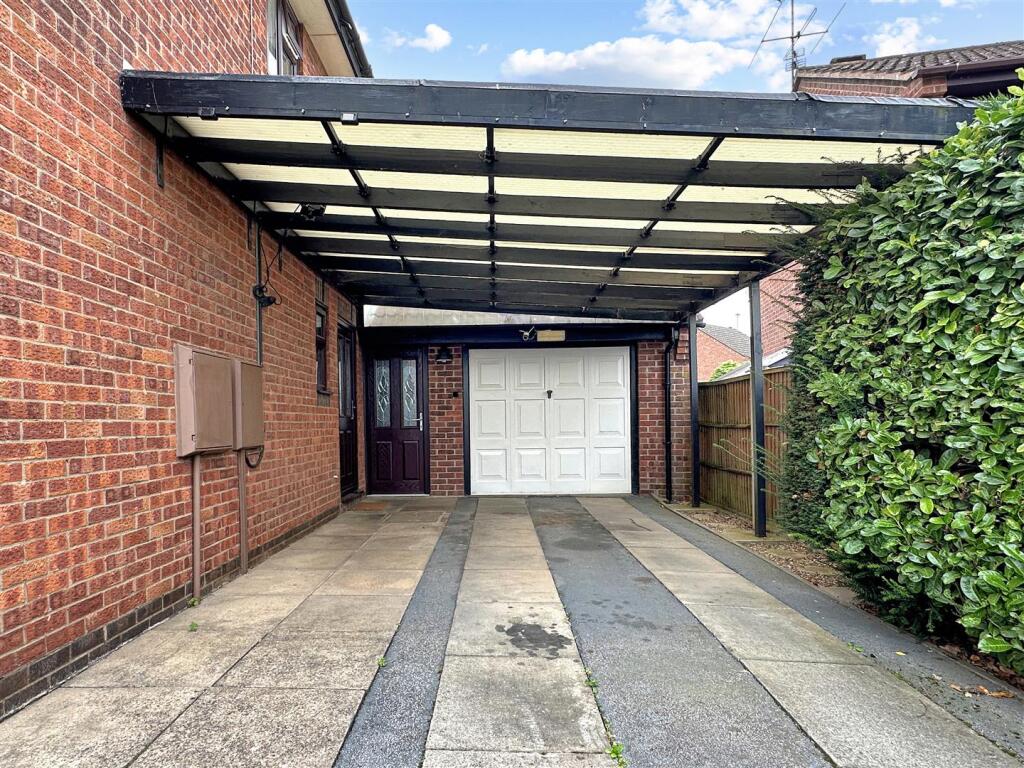 Over-sized Garage &amp; Carport 643