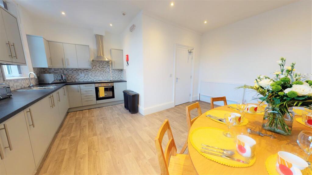 61-Kirkgate-Kitchen-11102021_154716.jpg