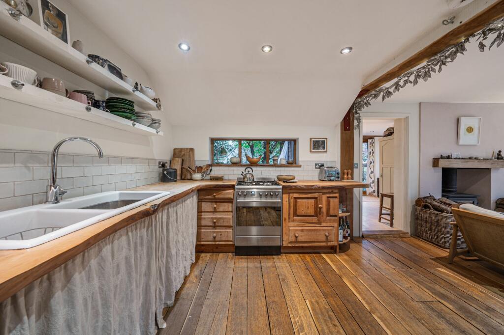 Kitchen (1)