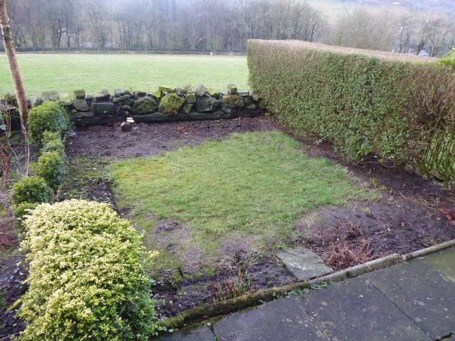 FRONT GARDEN