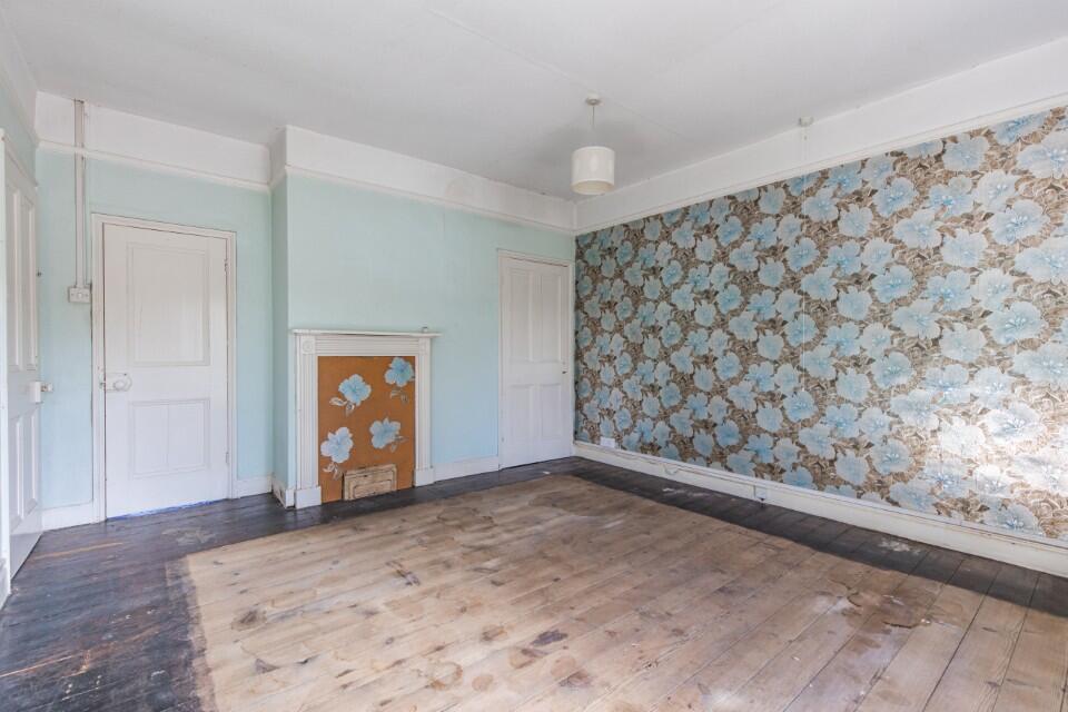 The White House-Fakenham-17 T202504091021.jpg