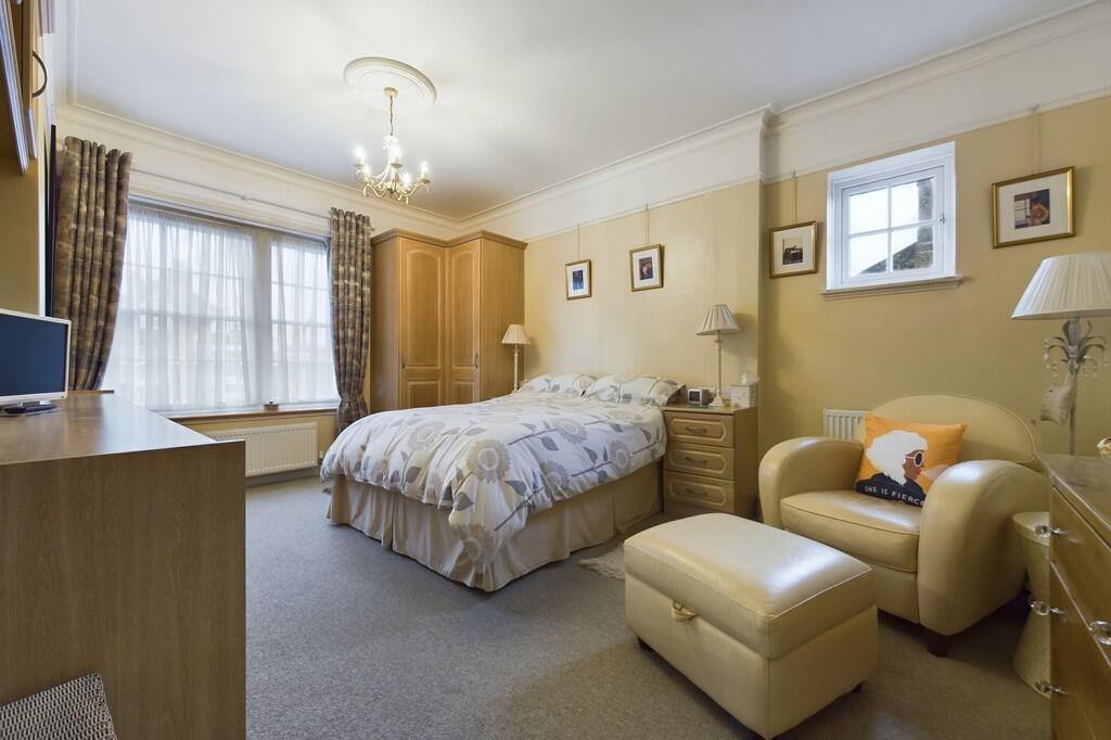 CAM01085G0-PR0499...