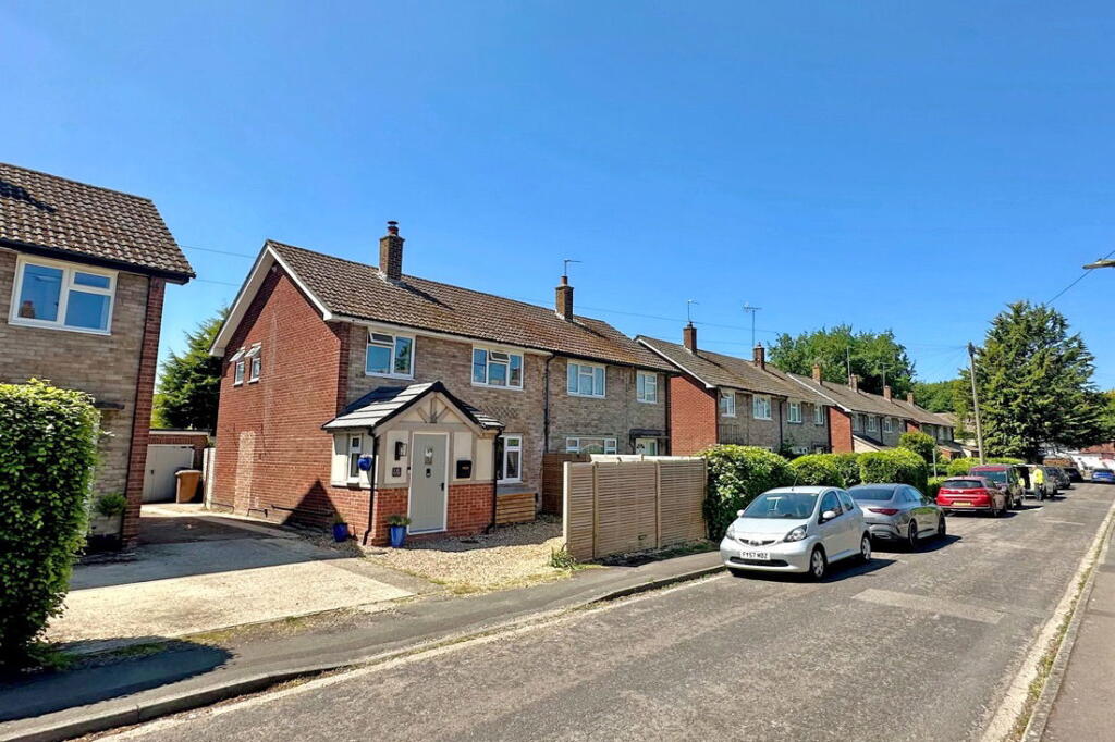 Pauls Way, Watlington, OX49 5QX