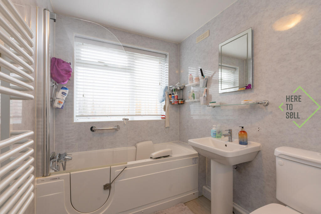 Cornwallis Grove N9-8