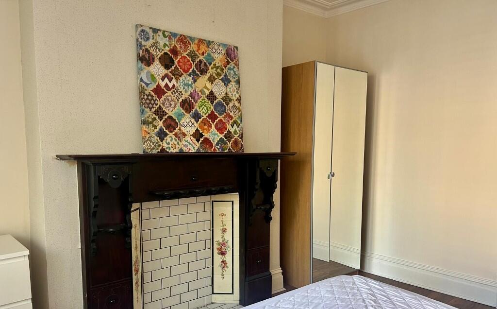 Room 1