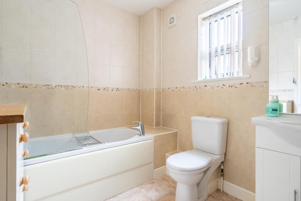 1 wain close-11.jpg