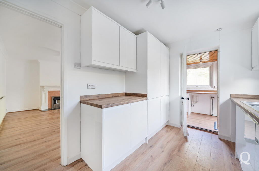 c940ca61-4b6e-4ca...