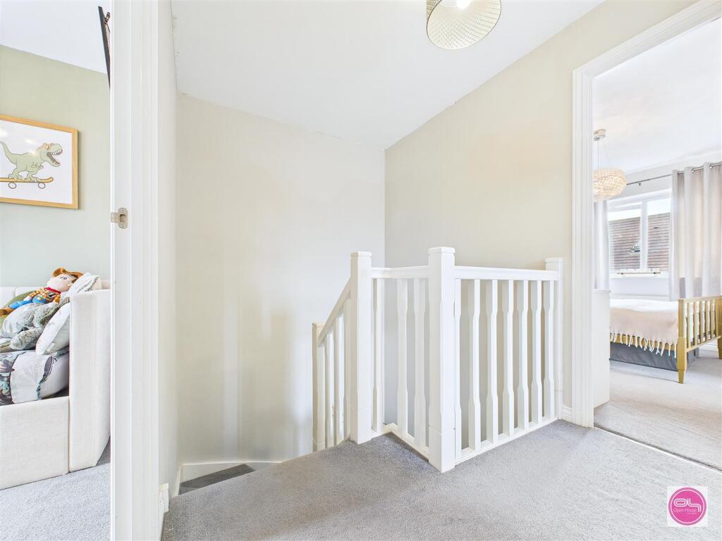 Oakway Drive, Woodville (18).jpg