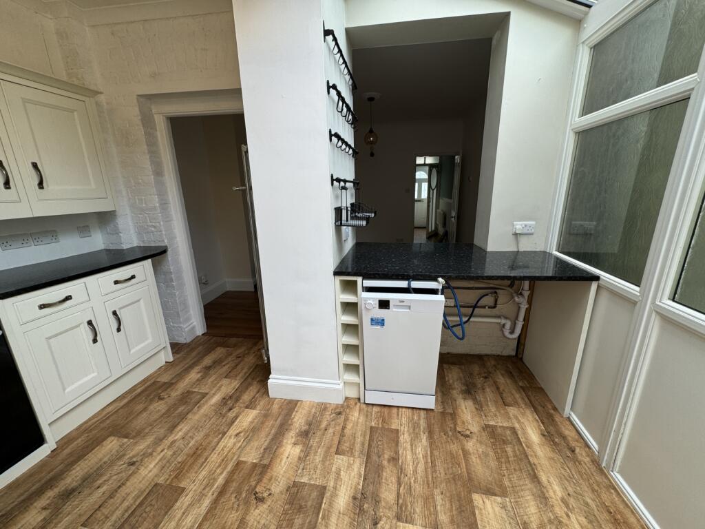 76 Old Town Street -  kitchen(2)