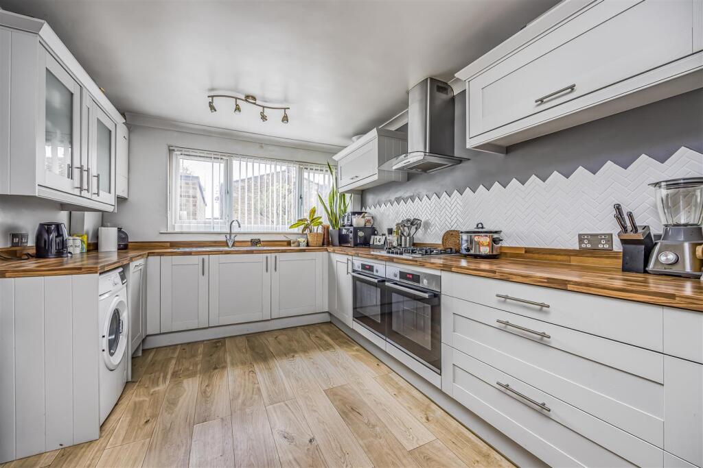 9 Magpie Walk, Waterlooville-PorticoMarketing-Sold