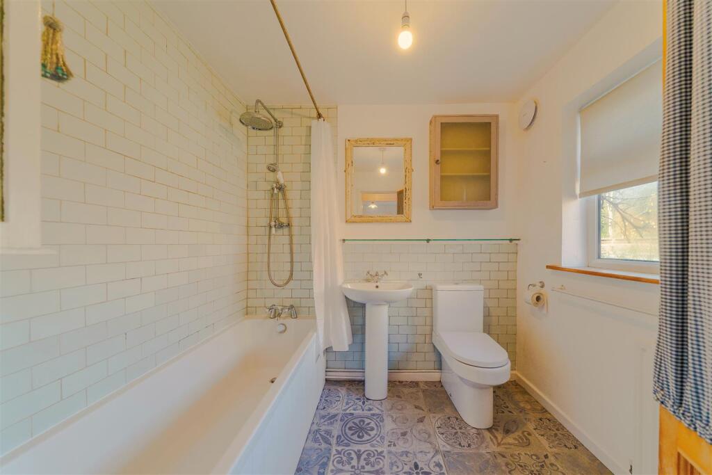 Ground Floor Bathroom