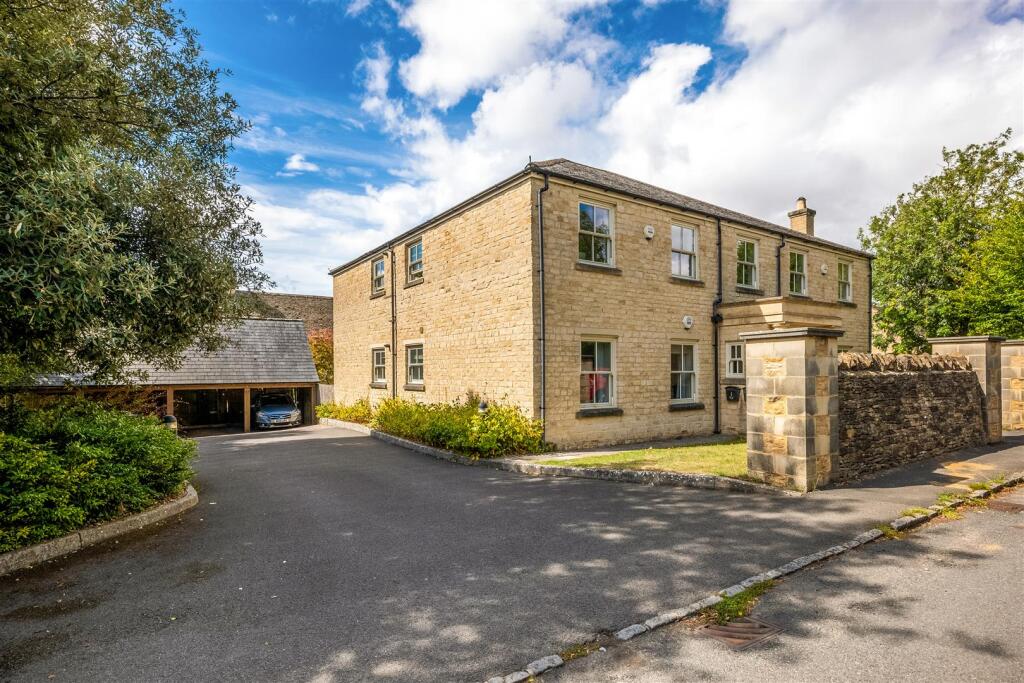 2 Kingham House External-1827-2.jpg