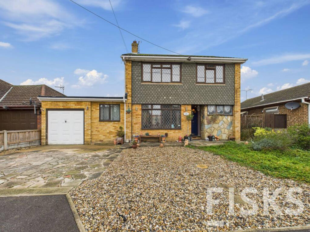 Hannett Road, Canvey Island, SS8