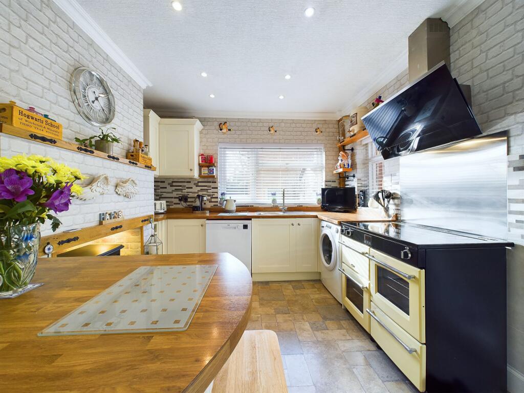 Breakfast Kitchen