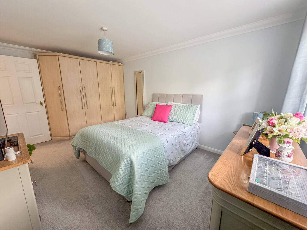 bed 1 1