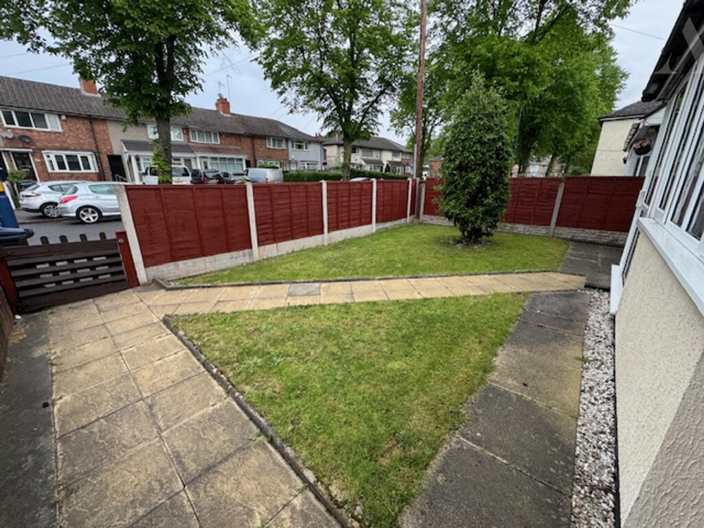 327 Cotterills Lane front garden