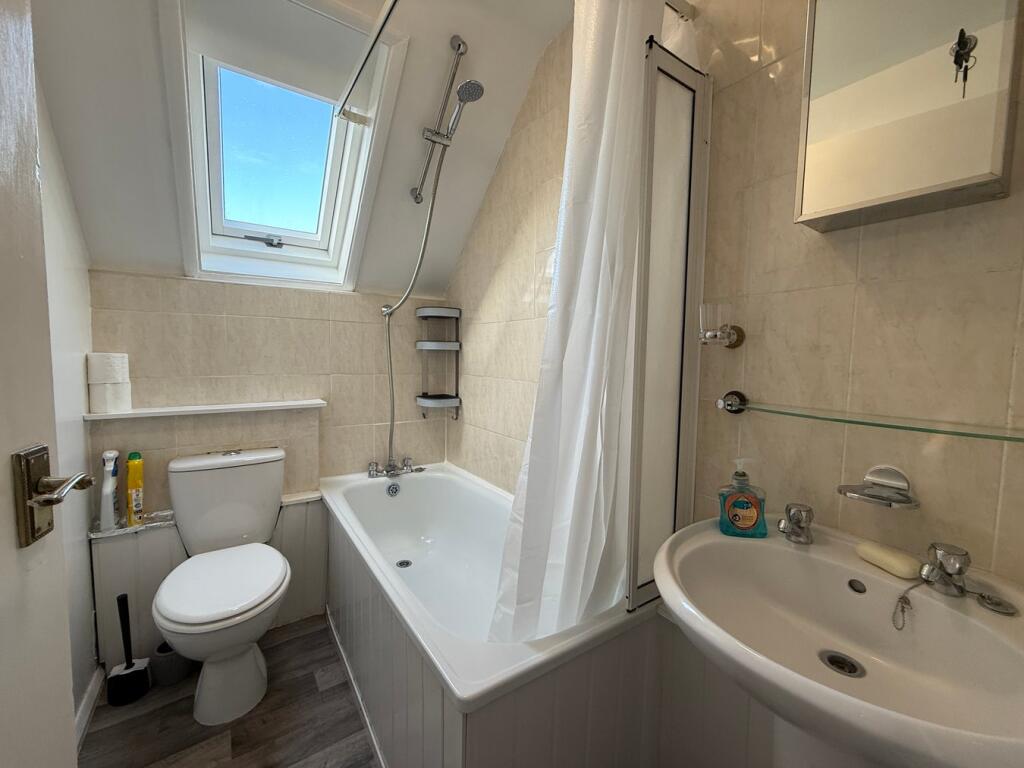 Hargood Close, Kenton, HA3