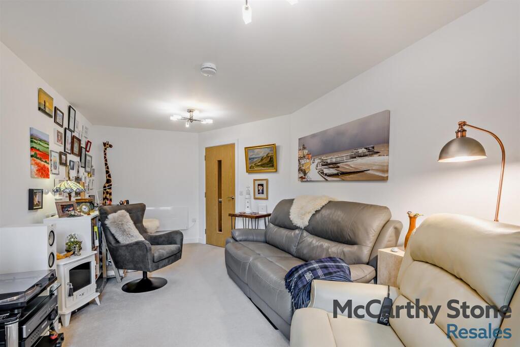 8670529-interior12-800.jpg