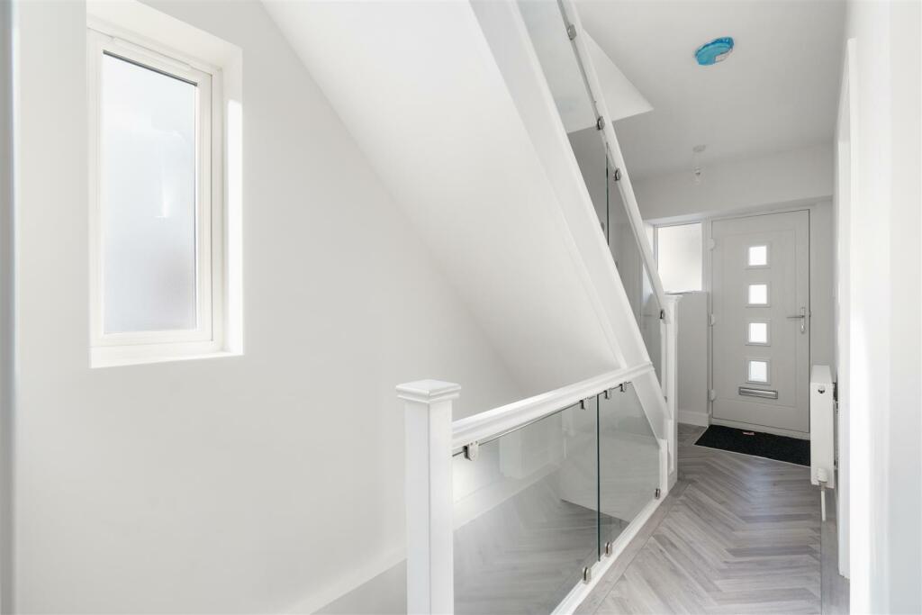 54 Colbourne Road-33.jpg