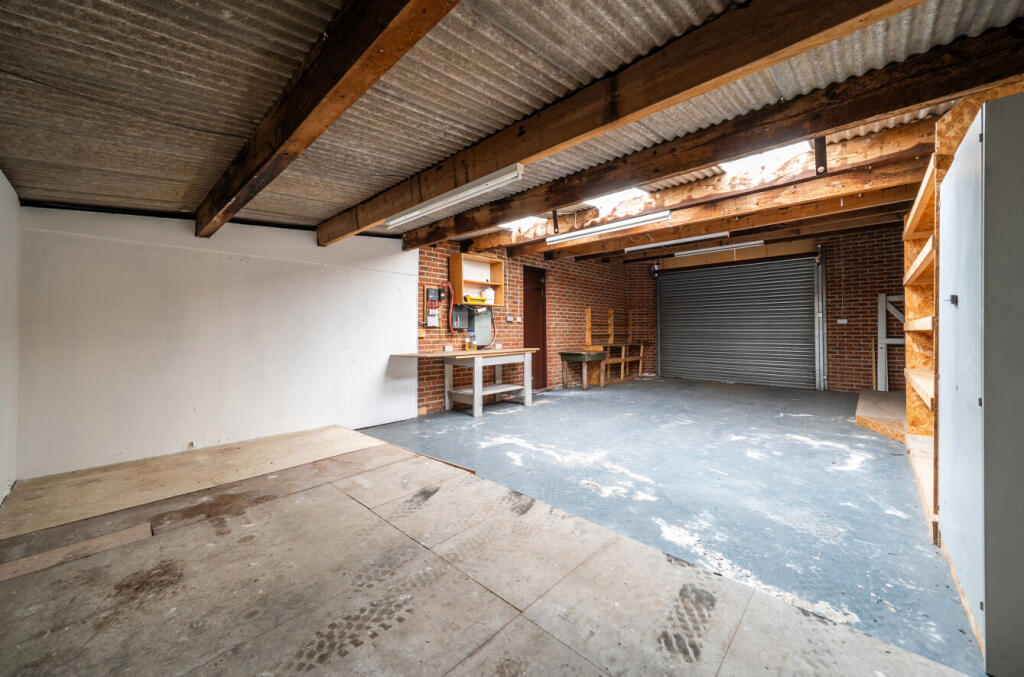 1328842-24-688274...