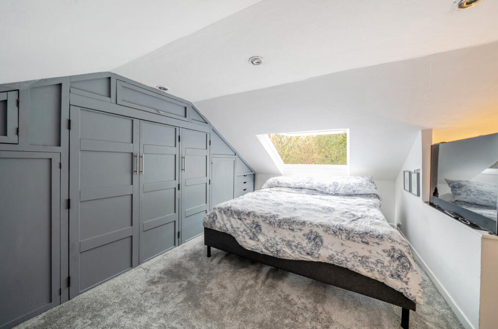 1374005-2-6912121...