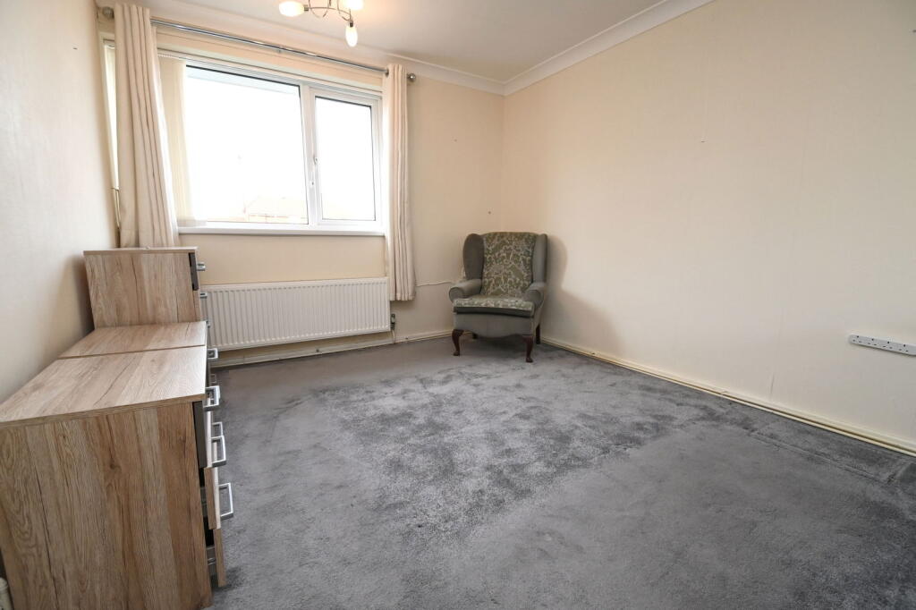 Blackheath Close, Barnsley, S71 3RJ