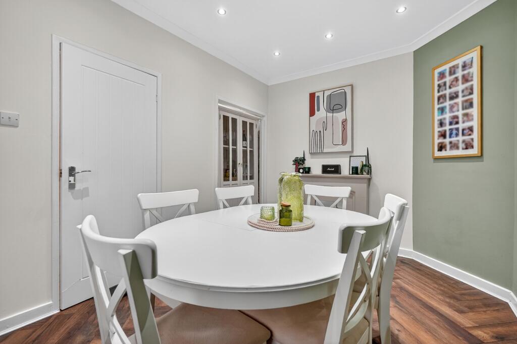 Dining Room / Bedroom 3