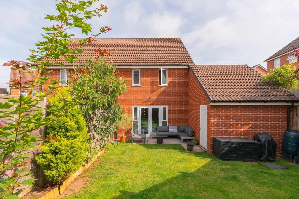 2B4WFS - External F.jpg