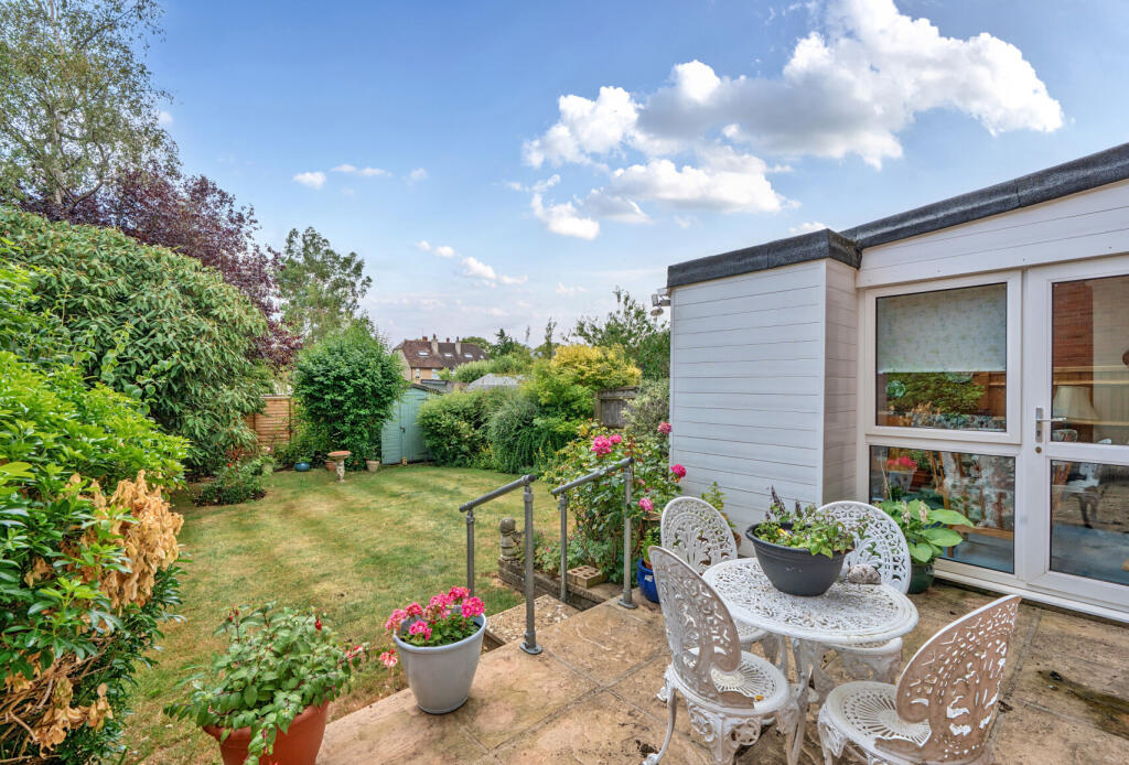 1320941-10-686bb7...