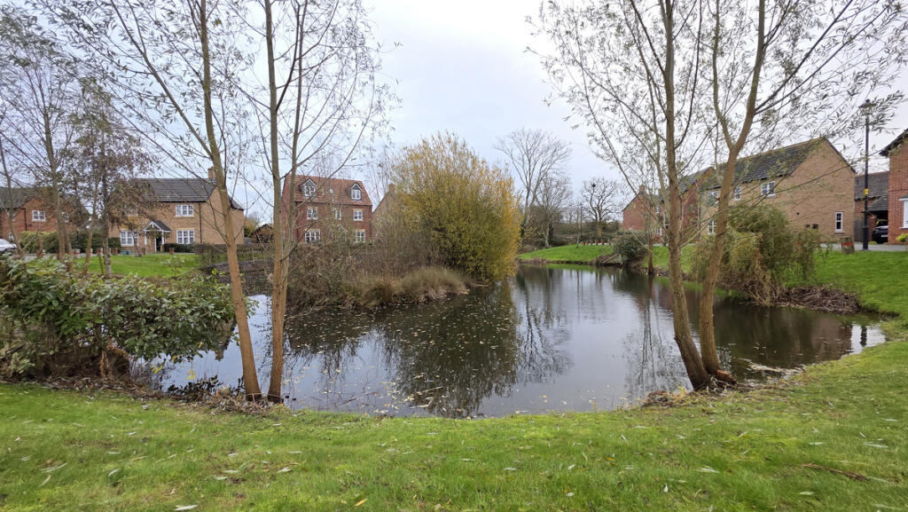 Bishop Drive, Long Itchington, CV47