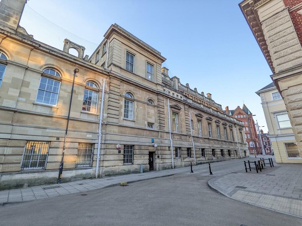 Main Image