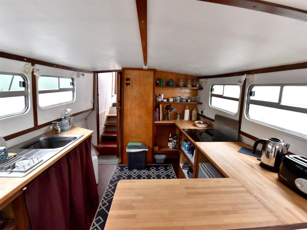 Argie, South Dock Marina, Southwark, SE16