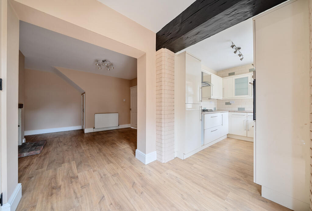 1304516-10-6846f9...