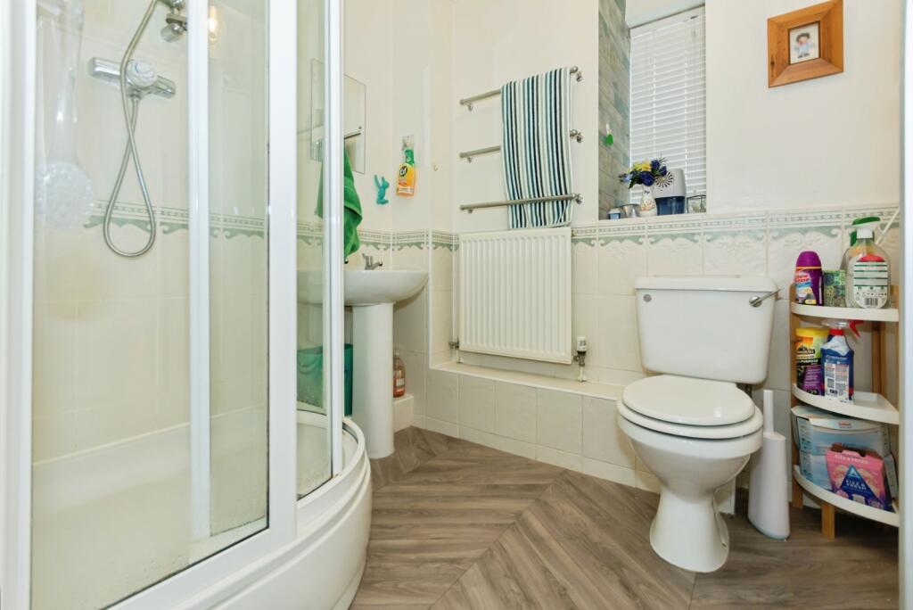 Ensuite
