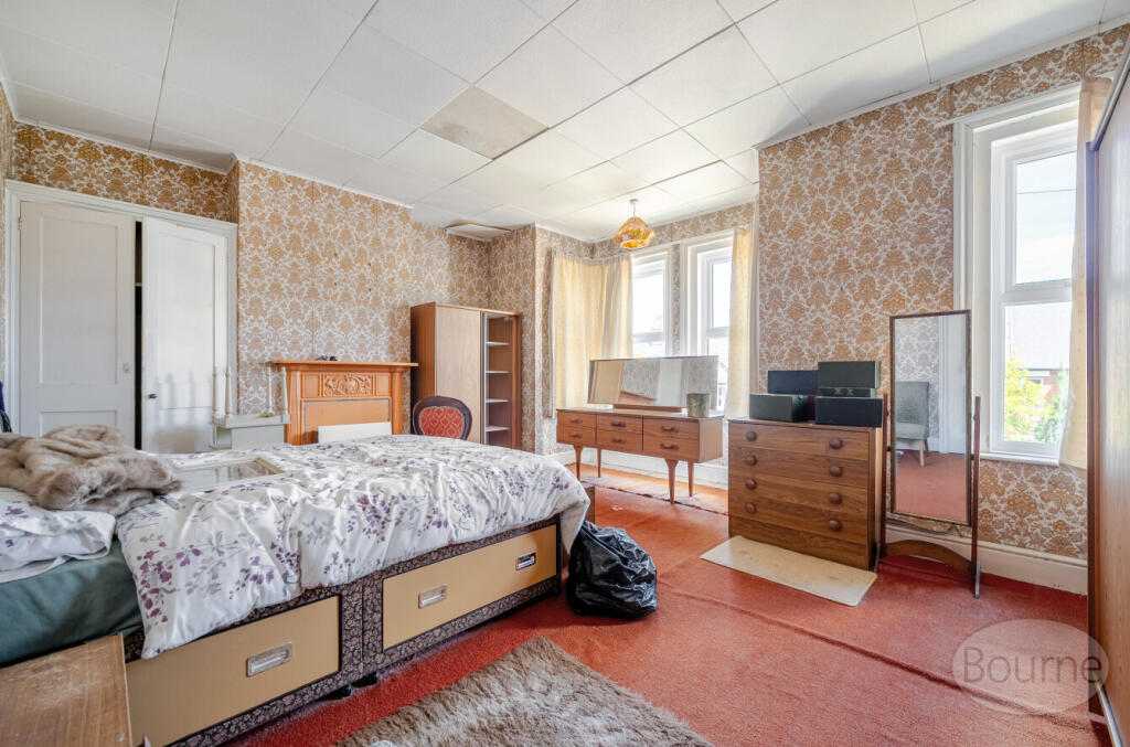 e472efc0-b5e4-4f5...