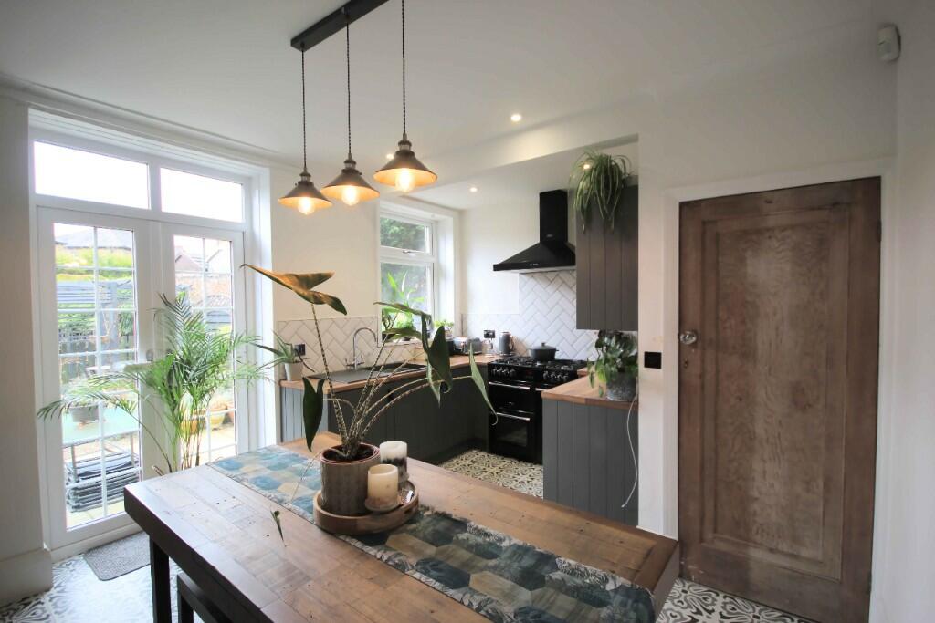 Dining Kitchen