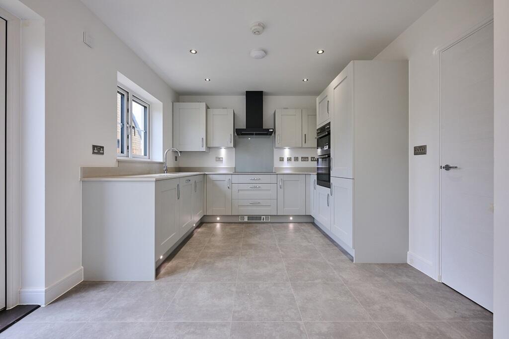 The kitchen in plot 19 is timeless and elegant.