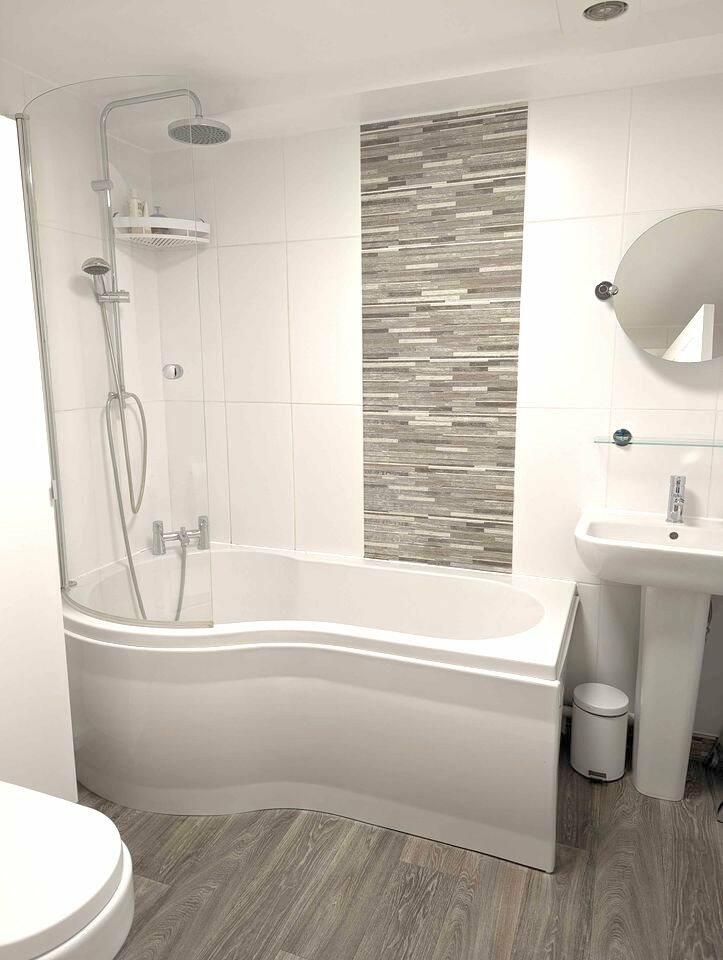 Bathroom (1)